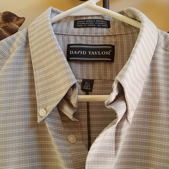 DAVID TAYLOR Upscale👕 Short Sleeve Button Down 👕 - Picture 2 of 8